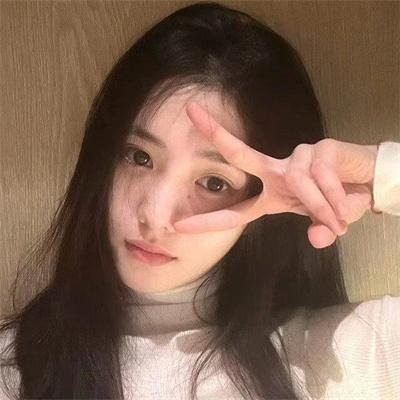 百媚千娇